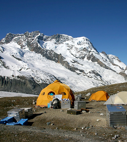 Research camp in Switzerland. (Credit: Scripps Institution of Oceanography)