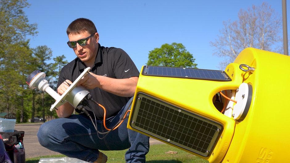 NexSens Applications Scientist Joe Davidson demonstrating how to prepare the XB-200 for deployment.