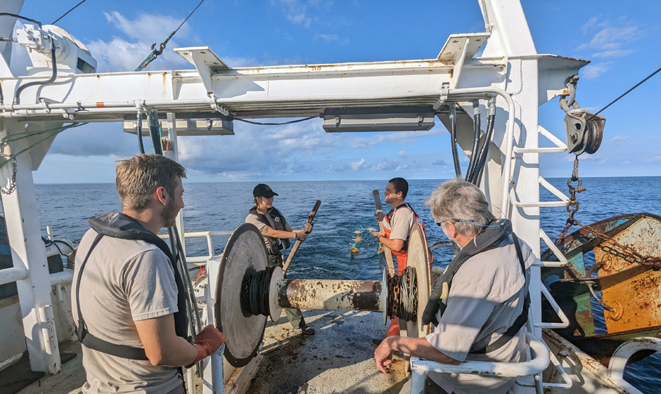 ODNR Fairport Staff retrieving a bottom trawl. (Credit; ODNR)
