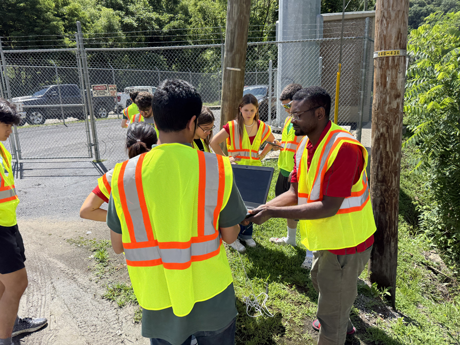 UofL graduate students lead youth community members on a field trip to collect stream data from headwaters of the North Fork of the Kentucky River, an effort to increase environmental literacy and flood resilience.