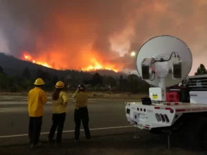 San José State researchers deploy Doppler radar at the Dixie Fire in Northern California.